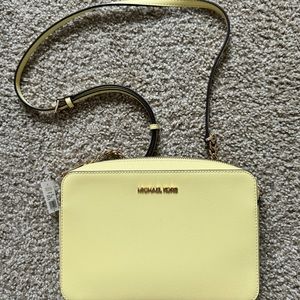 Saffiano leather Michael Kors purse